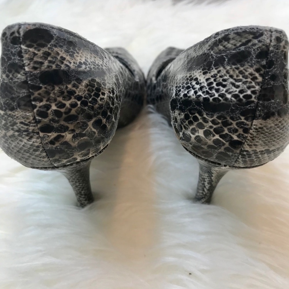 Stuart Weitzman Snakeskin Python Open Toe Heels - image 7